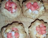 A picture of step 2 of Gol Gappa Chaat 😋.