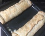 Foto del paso 10 de la receta: Empanada arrollada de pastrón y quesos 🥓🫑🧀🧅