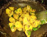 A picture of step 4 of Jeera Aloo.