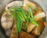 Hình bước làm 2 của món Bún Chả Cá Nấu Mẵn
