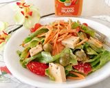 Hình bước làm 4 của món Salad đậu hũ với sốt Thousand Island