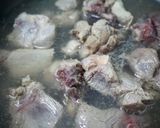 Hình bước làm 2 của món Canh bí đao nước hầm xương