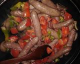 صورة لخطوة 6 من وصفة سجق بالخضار 🍽️🍲
