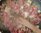 A picture of step 2 of Auntie's Lasagna.