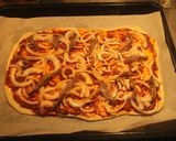 Foto del paso 6 de la receta: Pizza de lunes lluvioso