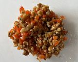 A picture of step 3 of Roasted Onion and Arugula Salad with Walnut Salsa.