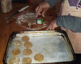 Foto del paso 4 de la receta: Alfajorcitos de harina integral