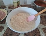 Foto del paso 2 de la receta: Pizza exprés con mortadela y queso
