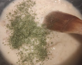 Foto del paso 3 de la receta: Merluza con coquinas en salsa verde