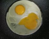 Foto langkah ke 5 dari resep Nasi Telur Kecap Khas Pontianak.