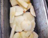 Foto del paso 1 de la receta: Budín integral invertido de manzana
