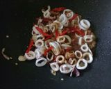 Foto langkah ke 3 dari resep Tumis cumi kangkung khas jambi.
