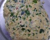 A picture of step 2 of Methi & Bathua paratha.