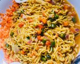 A picture of step 5 of Egg Veggies noodle 🍜by maryumms_cuisine🌸.