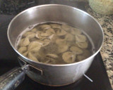 Foto del paso 2 de la receta: Lacitos en salsa blanca