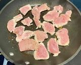 Une image de l'étape 3 de Escalope de dinde à la crème, pomme de terre grenailles.