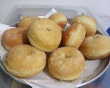 Foto langkah ke 6 dari resep Donat Sourdough.
