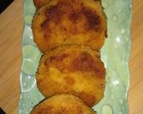 A picture of step 6 of Potato cutlus.