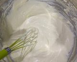Hình bước làm 2 của món Cheesecake Việt quất