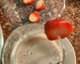 স্ট্রবেরি স্মুদি (Strawberry smoothie recipe in Bengali) রেসিপি ধাপ - 3 ছবি