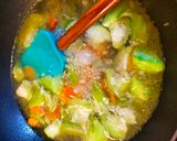 Foto langkah ke 4 dari resep Sop Oyong Bihun.
