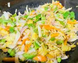দেশি স্টাইল চিকেন পাস্তা(desi style chicken pasta recipe in bengali) রেসিপির ধাপ 3 ছবি