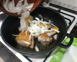 Foto del paso 3 de la receta Pollo al horno con cebolla y zanahoria