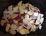 A picture of step 2 of Slow Cooker Pigs in a Cornfield.
