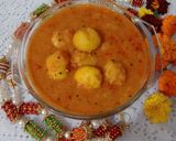 A picture of step 5 of Dum aloo.