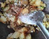 A picture of step 1 of Stuffed bread omelette without egg.