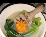 Hình bước làm 5 của món Ăn dặm cho bé: Bún vịt rau củ