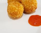 Foto langkah ke 8 dari resep Bola - Bola Kentang Keju.