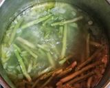 Foto del passaggio 4 della ricetta Zuppa di asparagi selvatici e uova, ricetta del riciclo 🌷