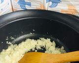 Foto del paso 1 de la receta: Fusilli Caramelizado con Atún Brocolí