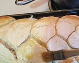 A picture of step 25 of Franks Heavenly Braided Bread.