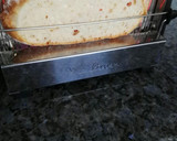 Foto del paso 1 de la receta: Tosta de queso fresco y aguacate