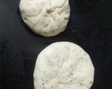 A picture of step 5 of Paneer stuffed foccasia bun.