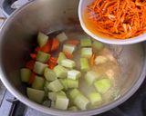 鮮玉米鬚佛手瓜蟲草花湯的食譜步驟4照片