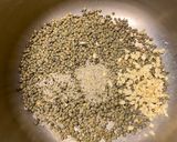 Une image de l'étape 1 de Soupe aux lentilles et flétan.