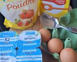 Une image de l'étape 1 de Flan gâteau au yaourt.