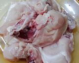 Foto langkah ke 1 dari resep Sup Ayam Tomat.