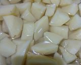 A picture of step 2 of Alu Anday gravy.