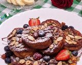 صورة لخطوة 4 من وصفة شرائح الخبز البايت المقلي🇫🇷"pain perdu" "french toast"