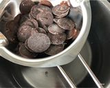 Foto langkah ke 5 dari resep Coklat kelapa (Bounty bar).
