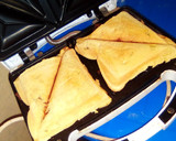 A picture of step 4 of Toasted bread👩‍🍳.