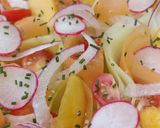 Une image de l'étape 4 de 🌿 Salade d'été concombre melon radis nectarine.