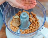 A picture of step 5 of Simple Houmous (Hummus).