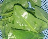 A picture of step 2 of Dal-Palak.