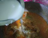 Foto langkah ke 7 dari resep Ayam kampung masak kari by. Bubu.