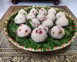 A picture of step 6 of Tutti frutti Modak.